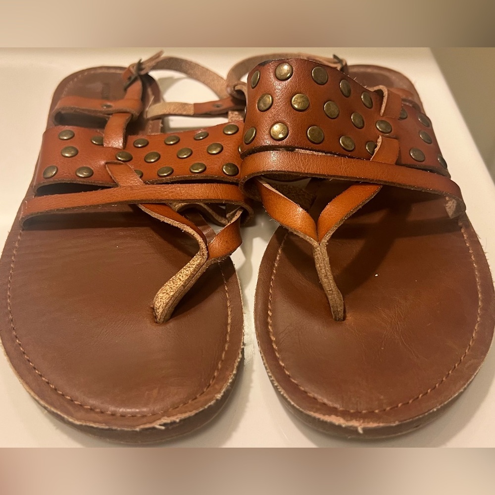 Massimo Sandals with stud details